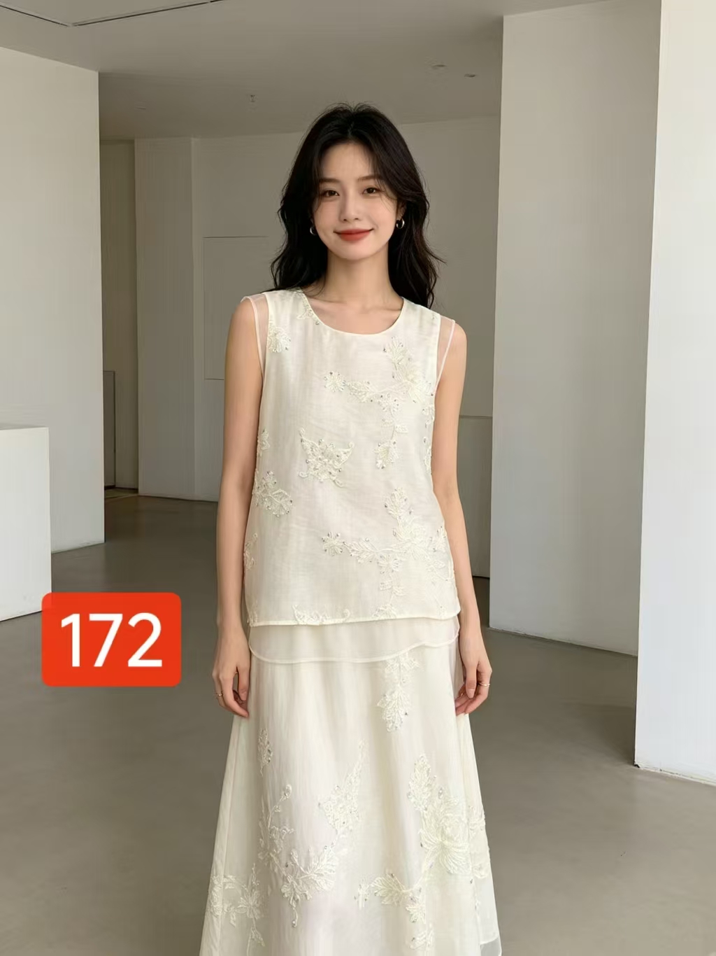 New Chinese Embroidered Sleeveless Top With Sparkling Patches, Elegant Waistcoat