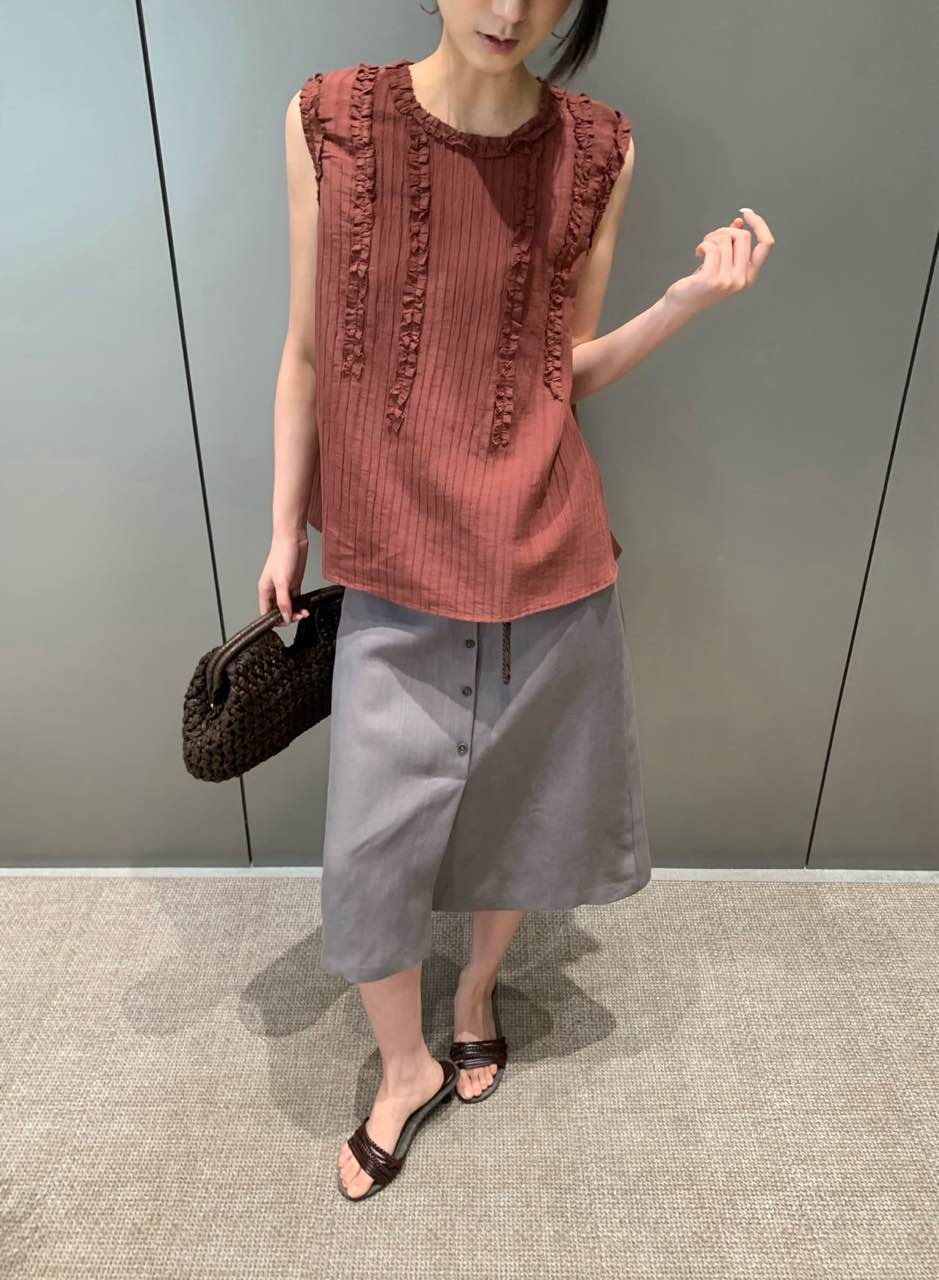 Textured Raw Edge Ruched Sleeveless A-line Tank Blouse