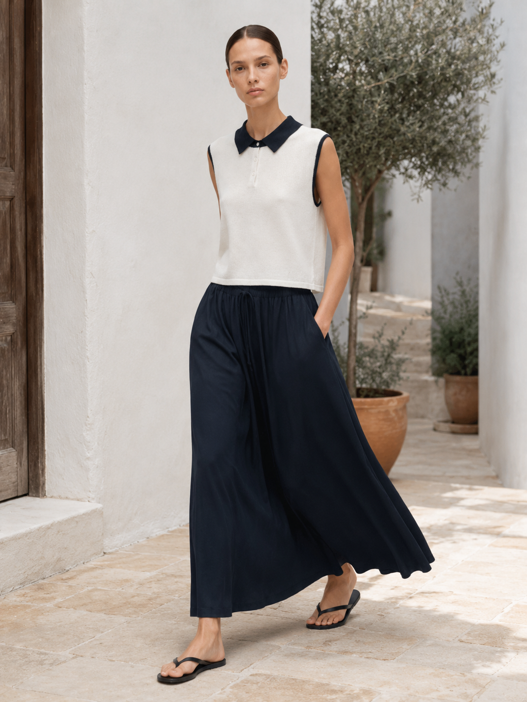 Minimalist Commuter Collared Knit Sleeveless Versatile Layering Top